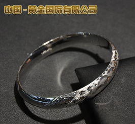 中國黃金供應(yīng)經(jīng)典鉑金復(fù)古耳環(huán) 價(jià)格、廠家與珠寶首飾零售選購指南